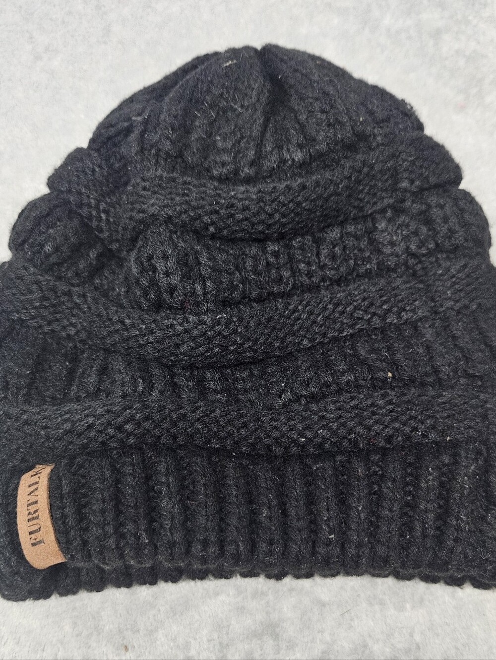 Furtalk Black Cable Knit Beanie